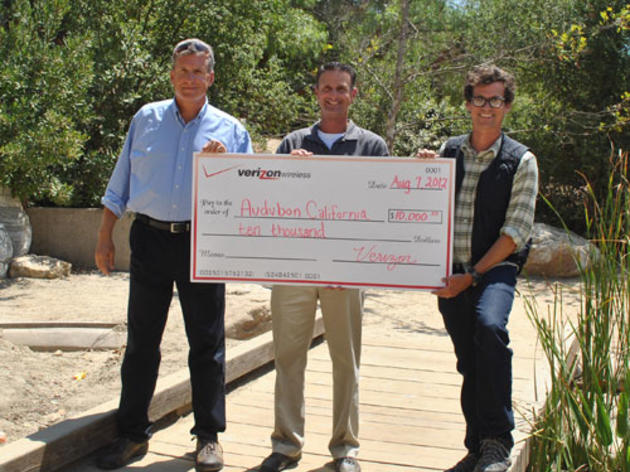 Verizon helps bring L.A. families to the Audubon Center at Debs Park