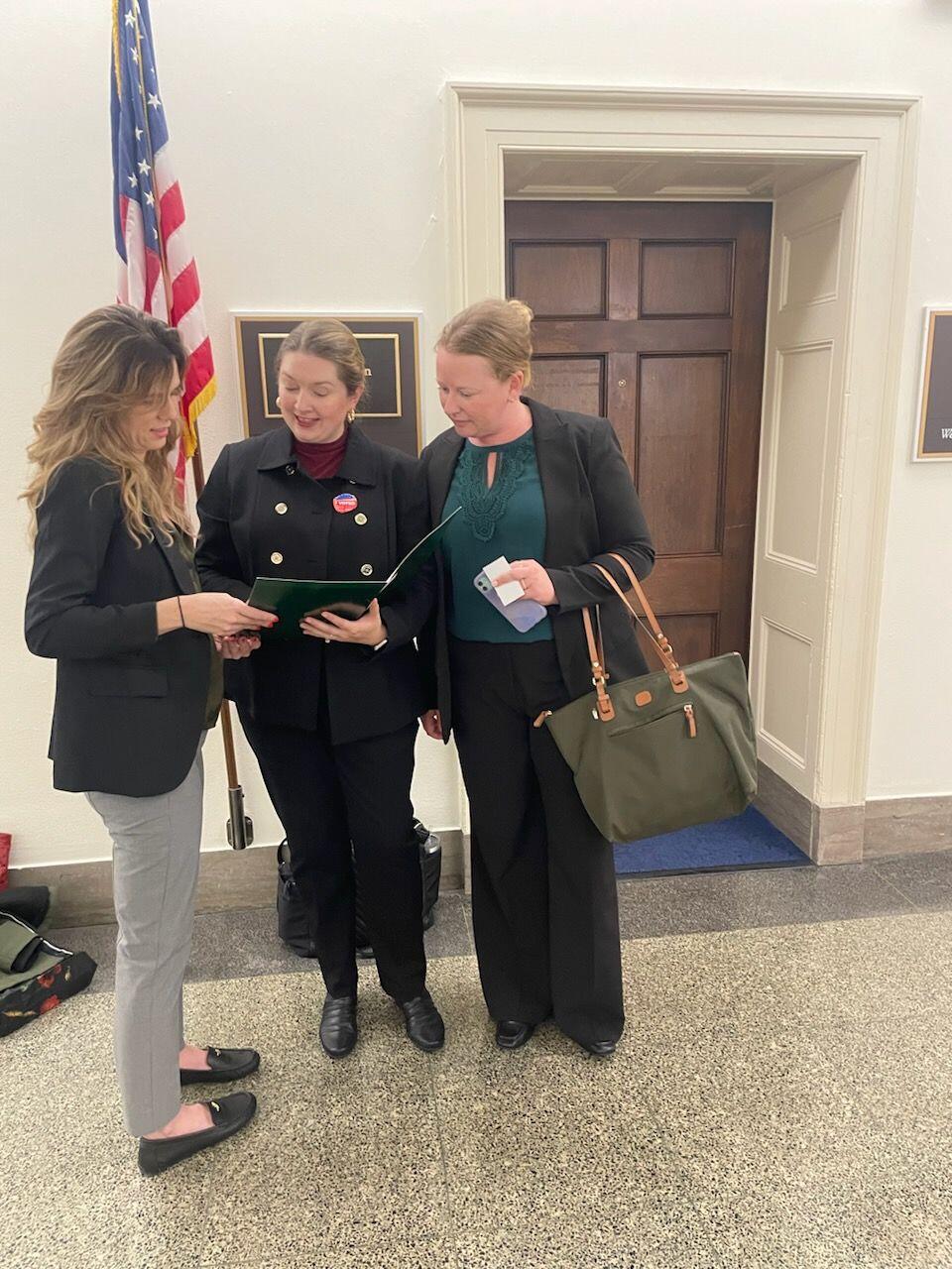 Taylor preps for her next meeting with Ashley Overhouse (Defenders of Wildlife) and Rebecca Schwartz Lesberg (Coastal Policy Solutions)
